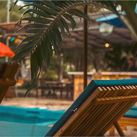 Karma Traders Kampot Hostel Εξωτερικό φωτογραφία