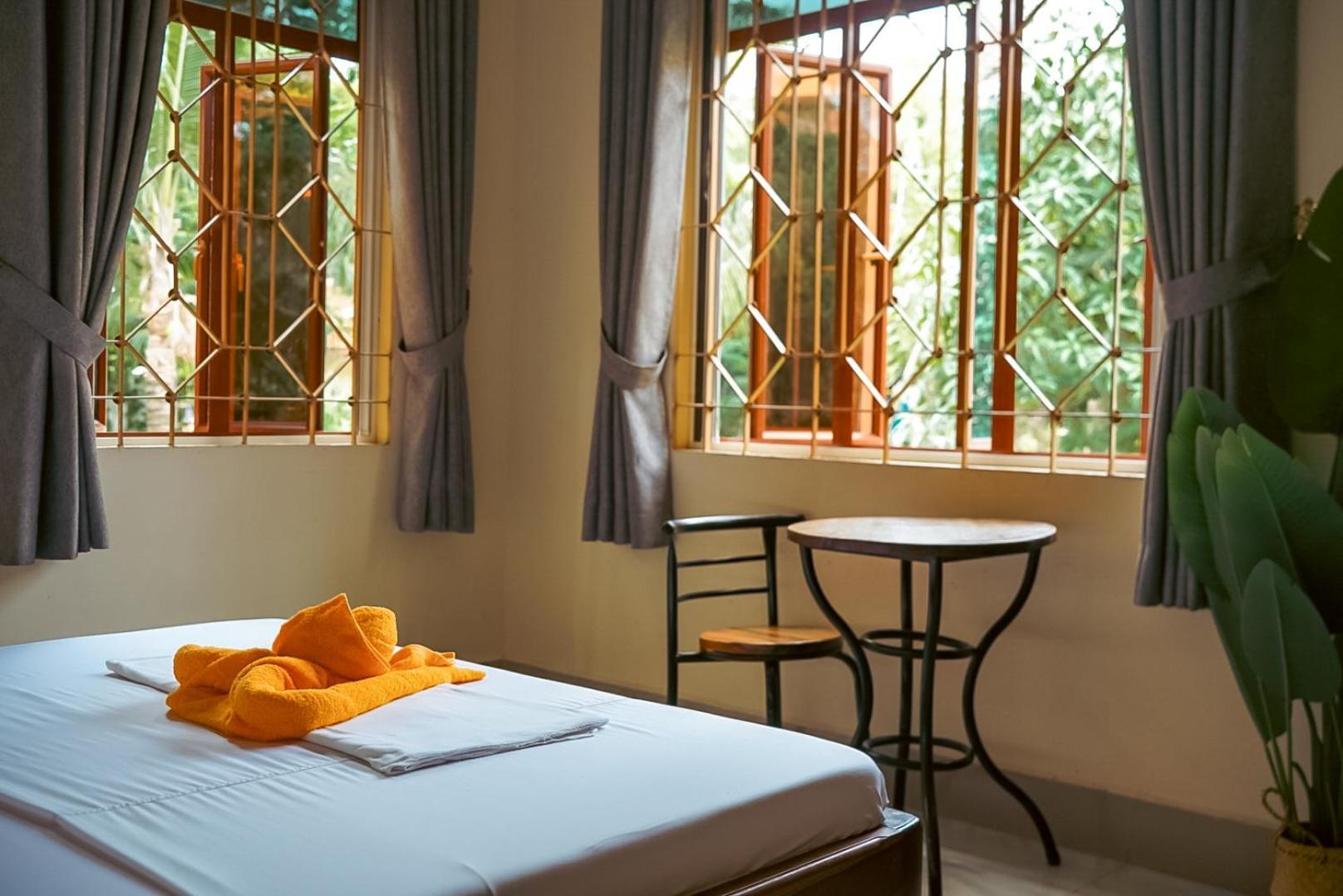 Karma Traders Kampot Hostel Δωμάτιο φωτογραφία