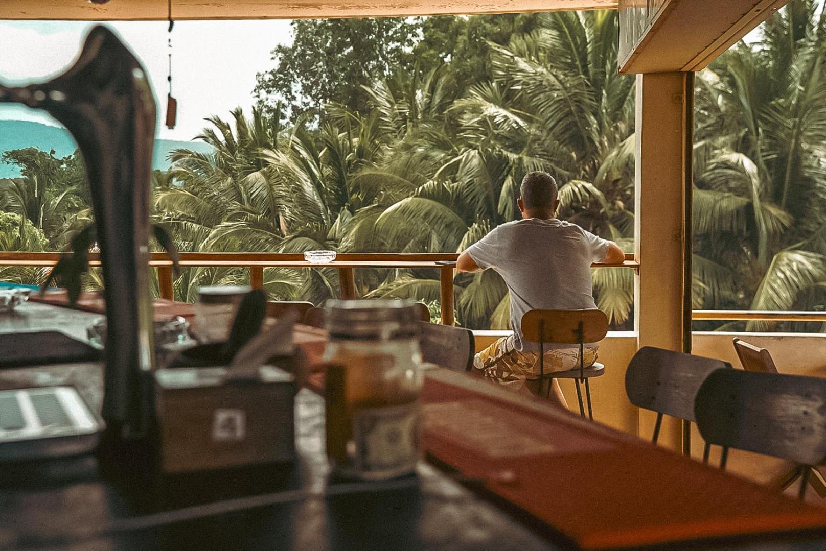 Karma Traders Kampot Hostel Εξωτερικό φωτογραφία